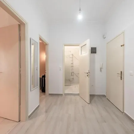 Apartment Island's Happy